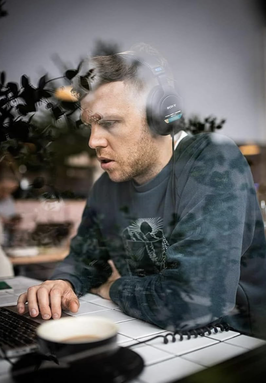 Screenshot-2025-09-18-at-2.42.25-AM-17 Sony MDR7506 Professional Large Diaphragm Headphone - Image 3